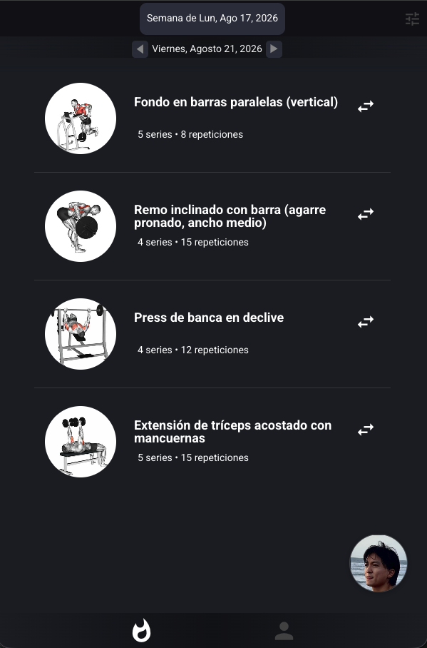 App del entrenador: plan del viernes 21 de agosto con fondo en barras paralelas, remo inclinado con barra, press de banca en declive y extensión de tríceps.